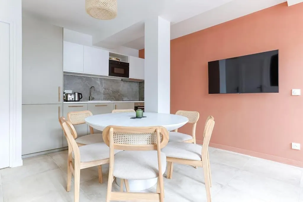 MyKeypers - Chic&Elegant Flat 2BR/6P- République-1